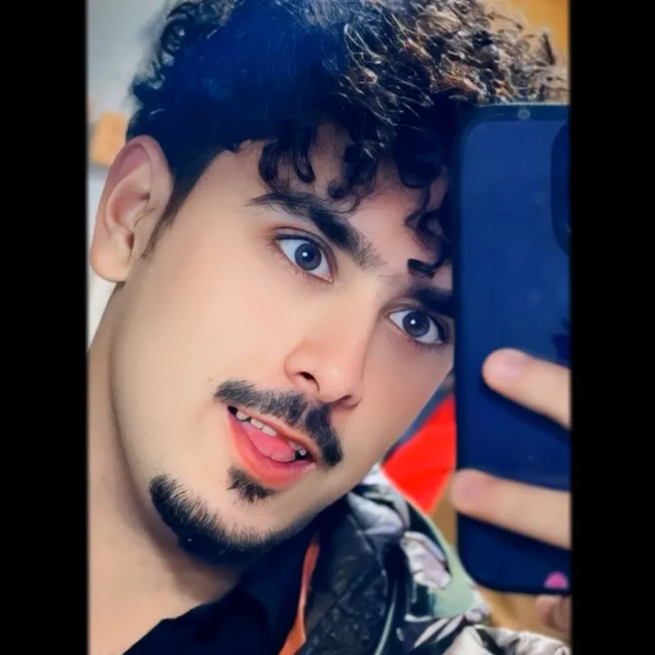 @qais_king910