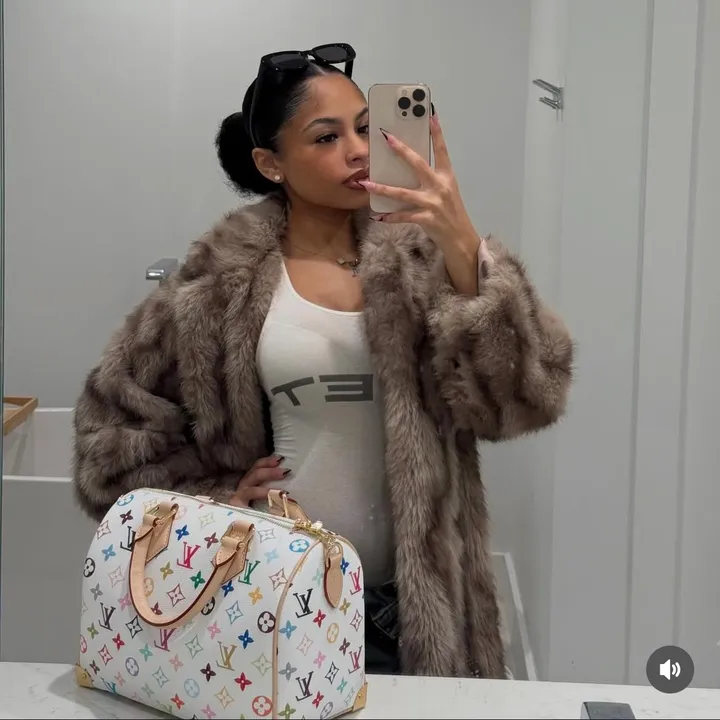 @thenadiaj
