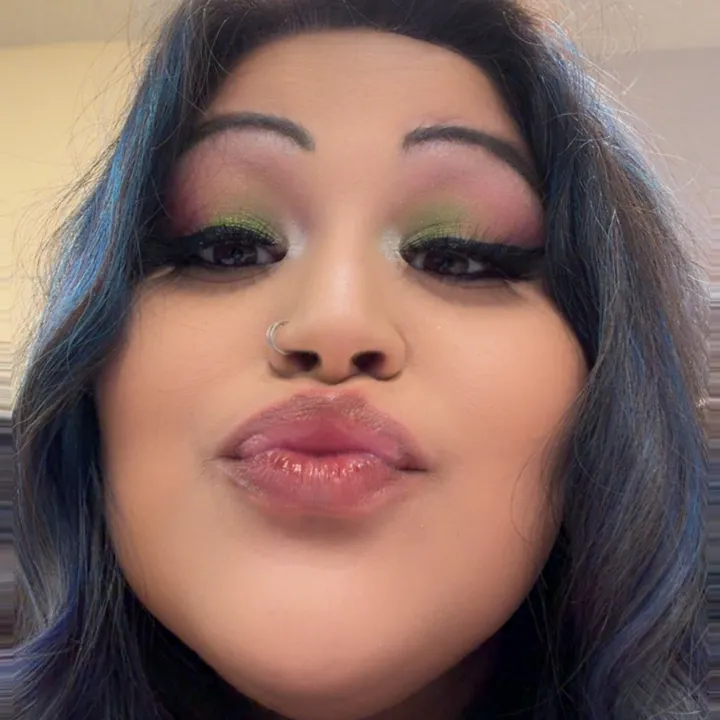 @teeniebabyxo