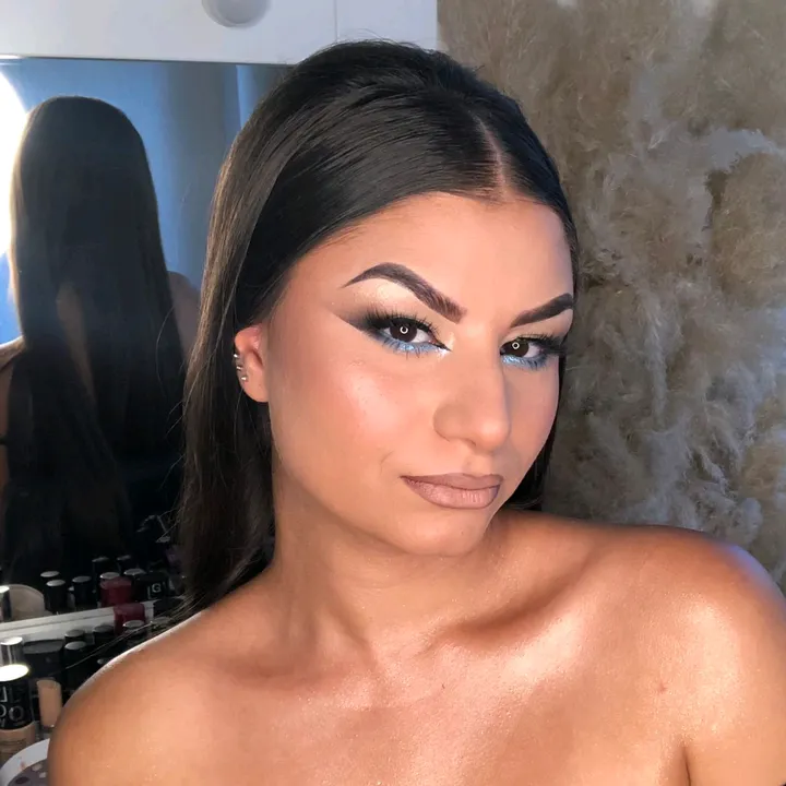 @niniii189
