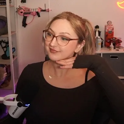 @tiffandchipsirl