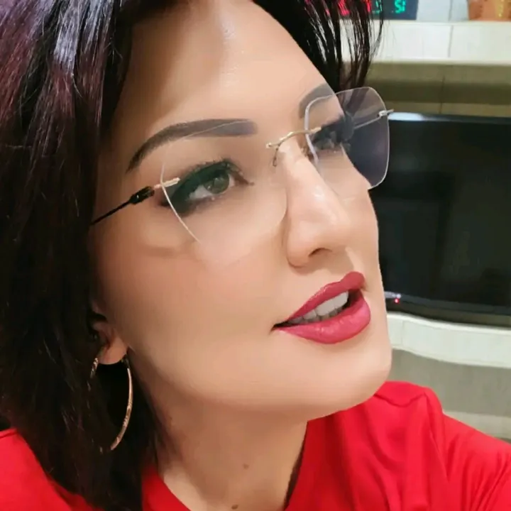 felicia_benchea