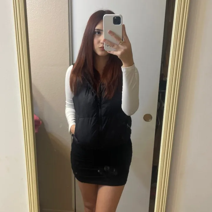 laura.av3