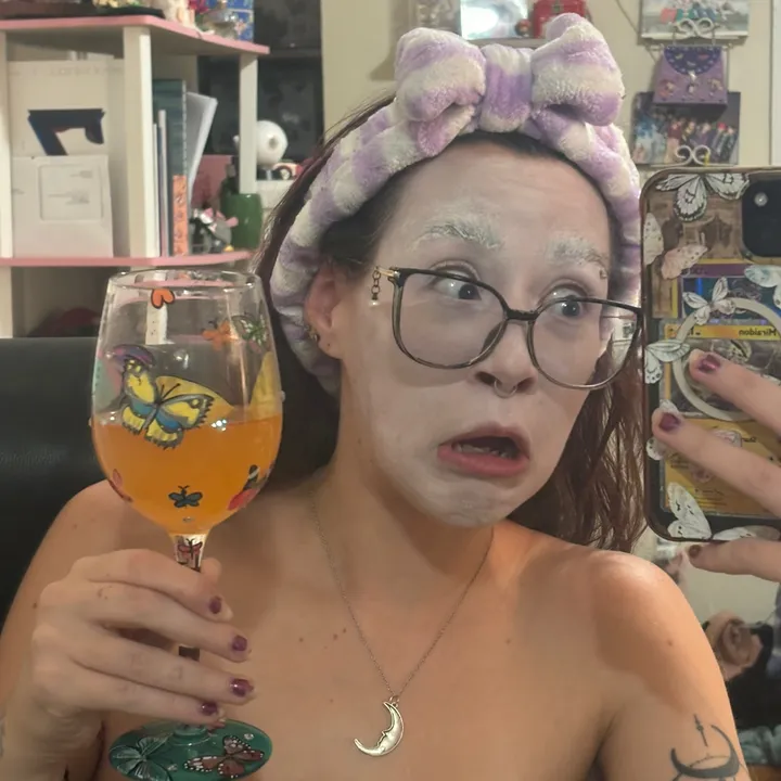 @tinabobinah