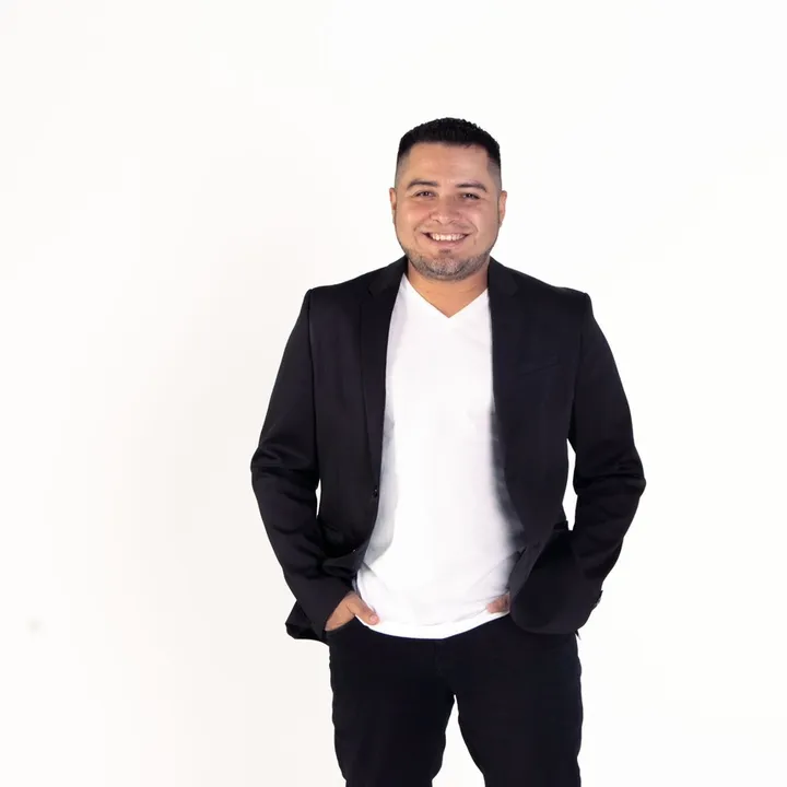 @jorgeescamilla_sv