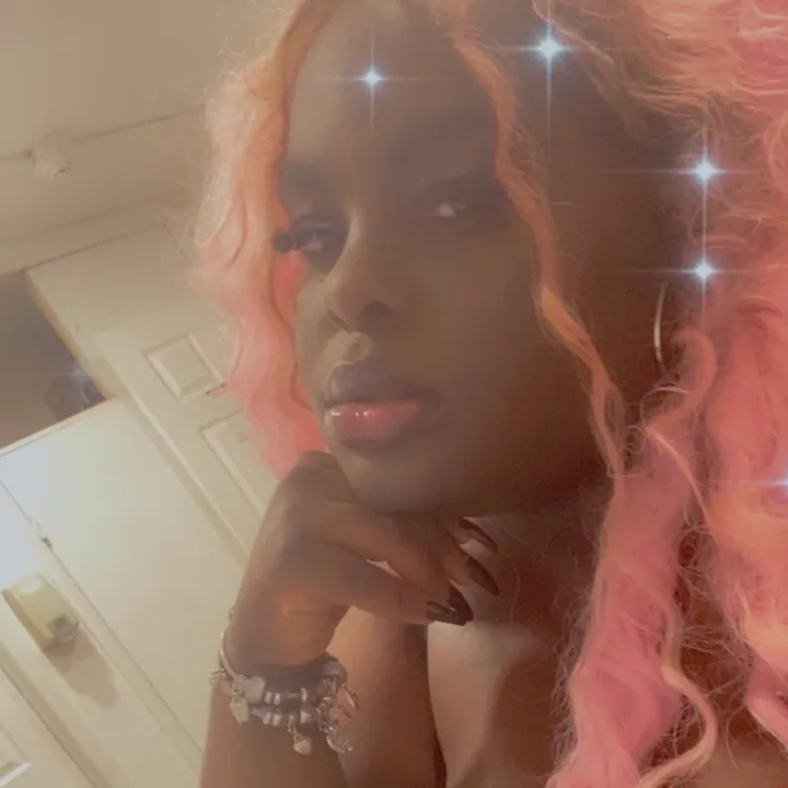 @midnightmisfitbrat