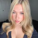 @divinelyzoey
