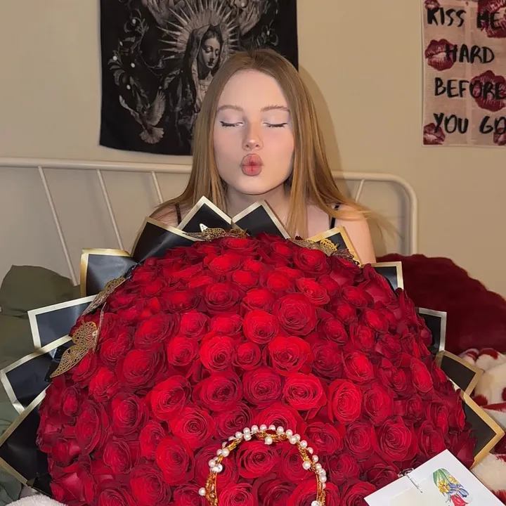 @avrrorka