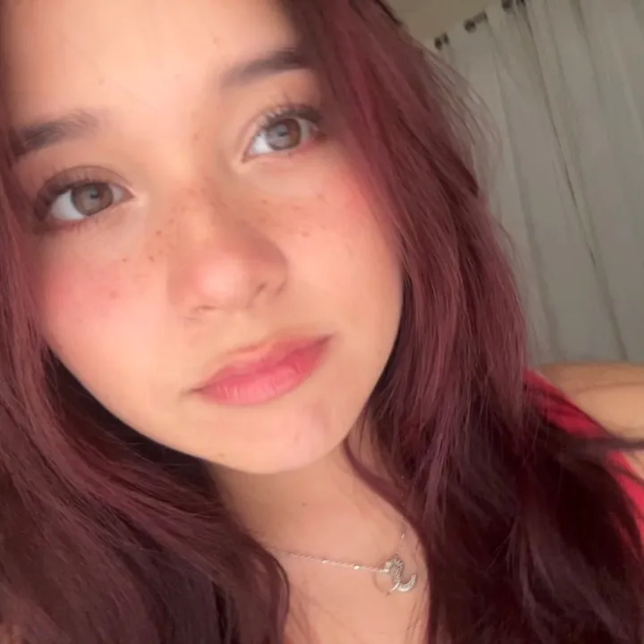 @justsarahi_again