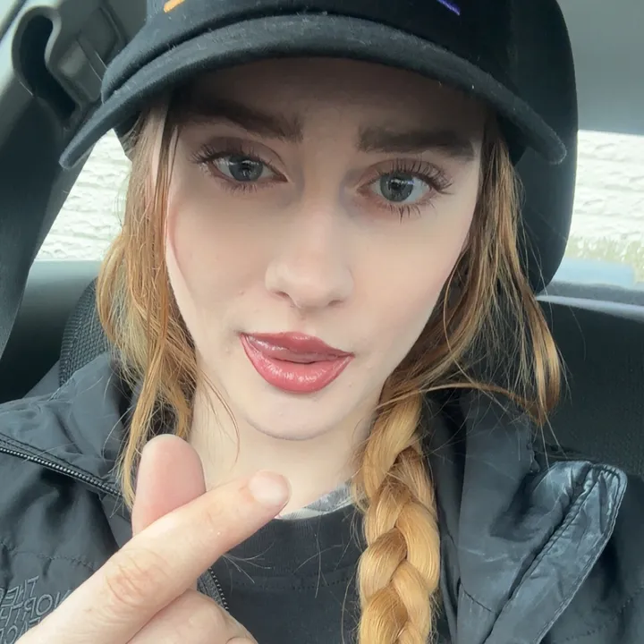 hllokttyxoxo