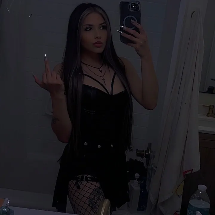 @tharealpocahontas0