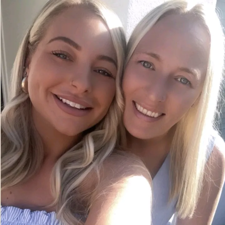 @1111alisha1111