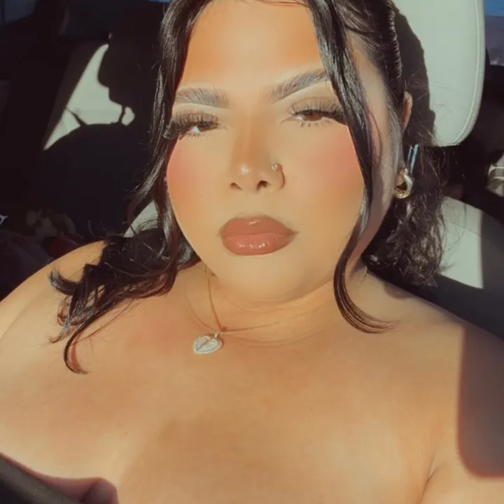 @momoneyym