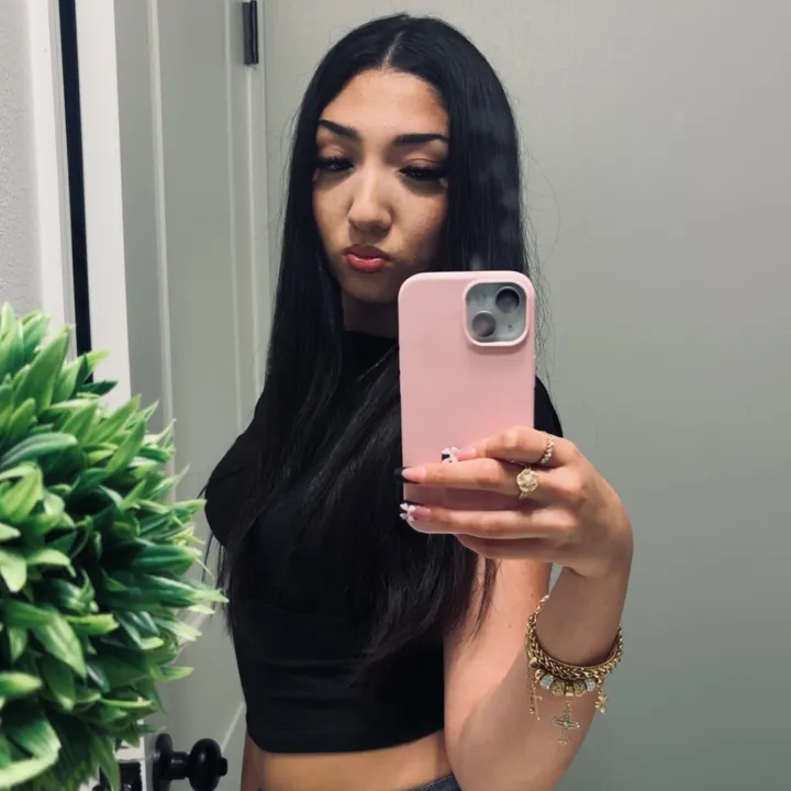 @sofia_lovessu