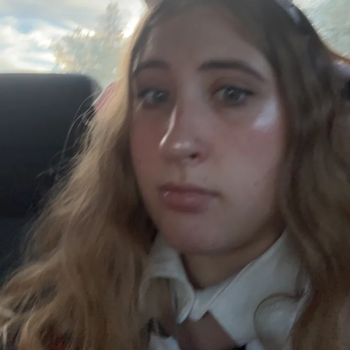 @luciesdeadxd