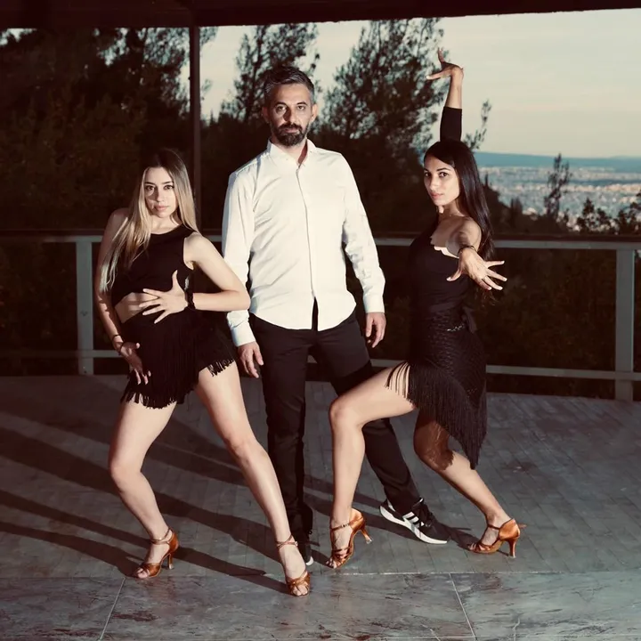 @thedanceclubnikaiasouth
