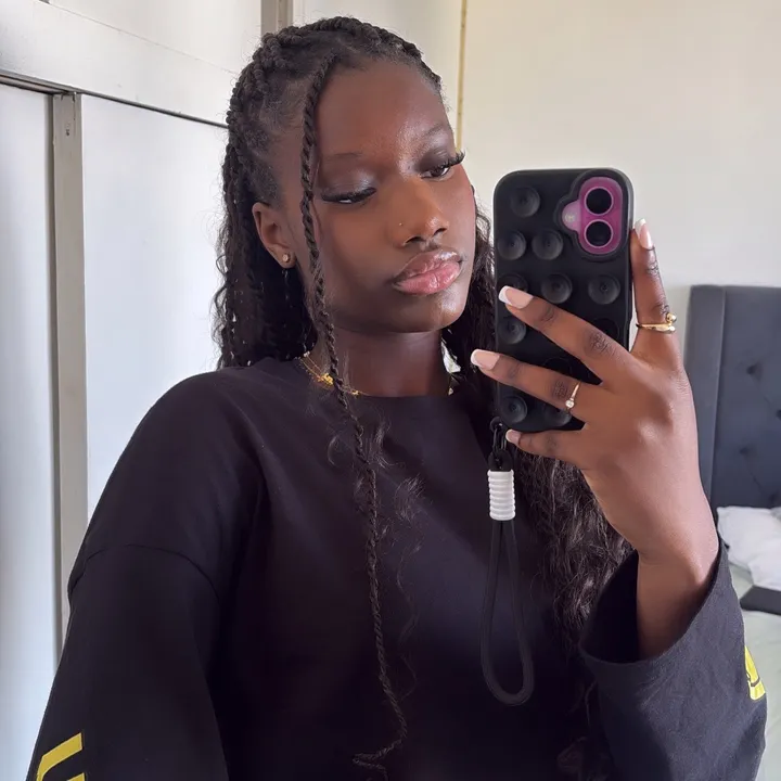 @iinaaa.dt