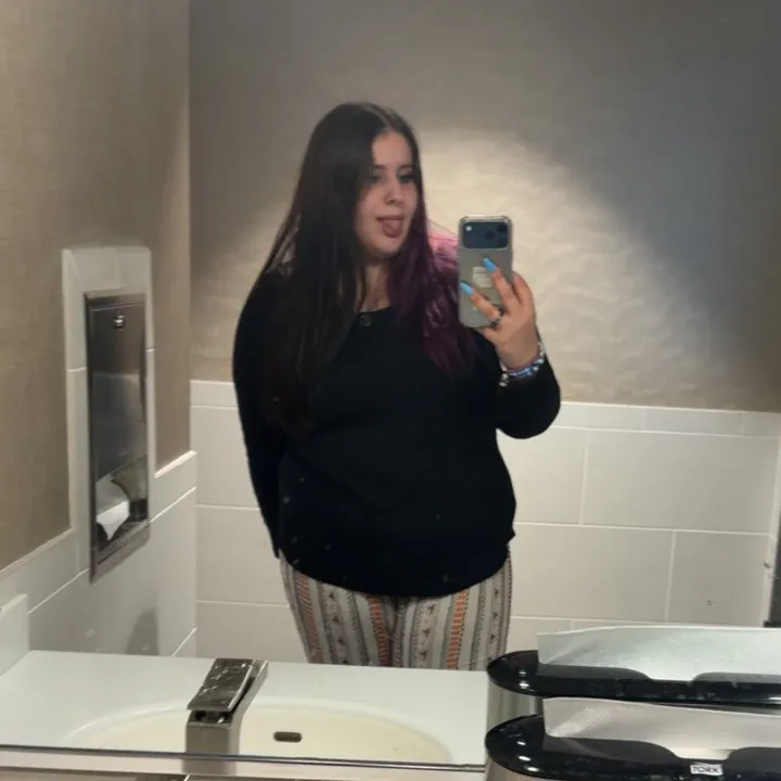 @glennrhees_wife