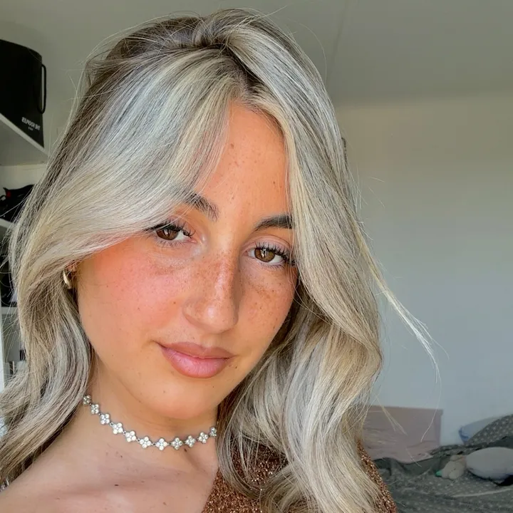 @erinaa.sz