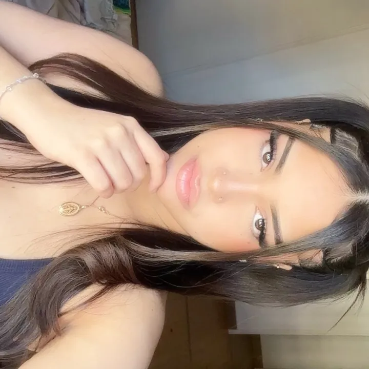 @uzzmya__