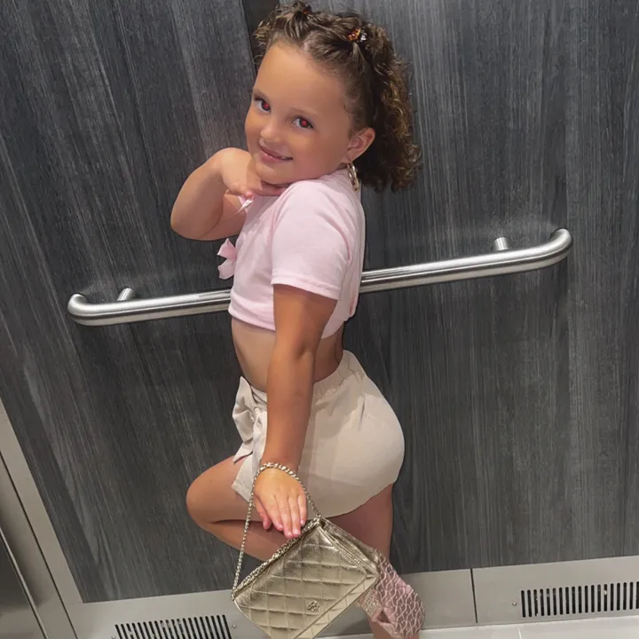 @brudesxangel