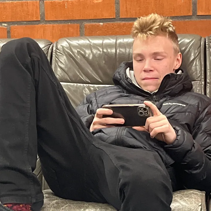 @lukaspoika