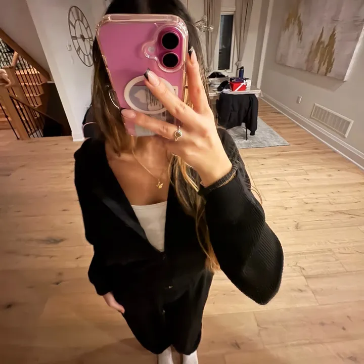 @xoxolena7