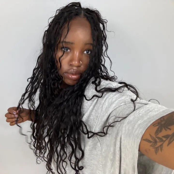 yanni.elle