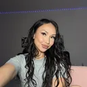 @damndatslaura