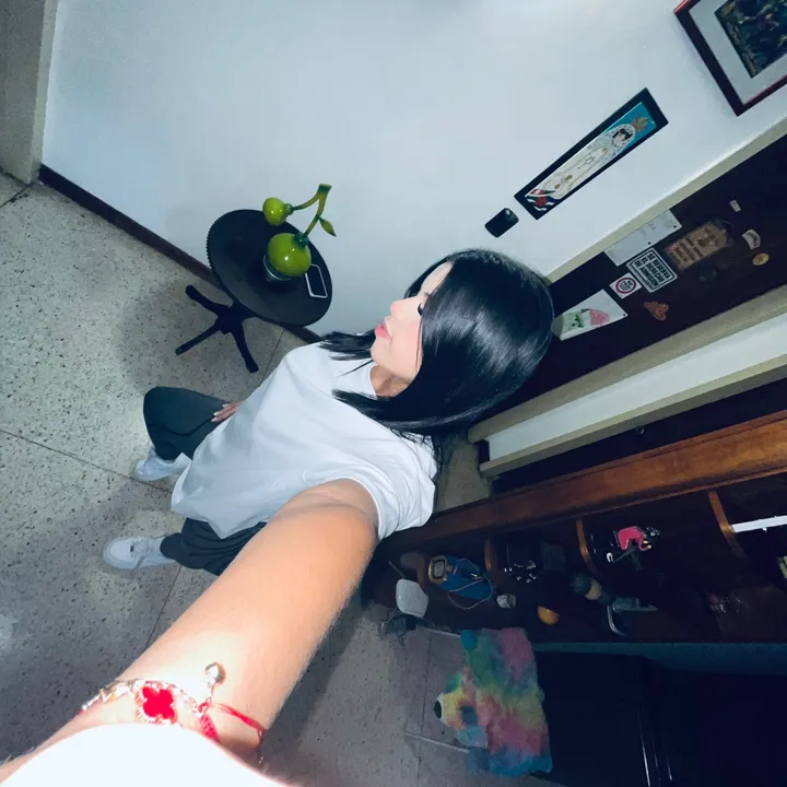 @valerith__
