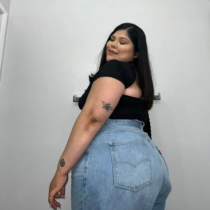 @vivicamoreno1