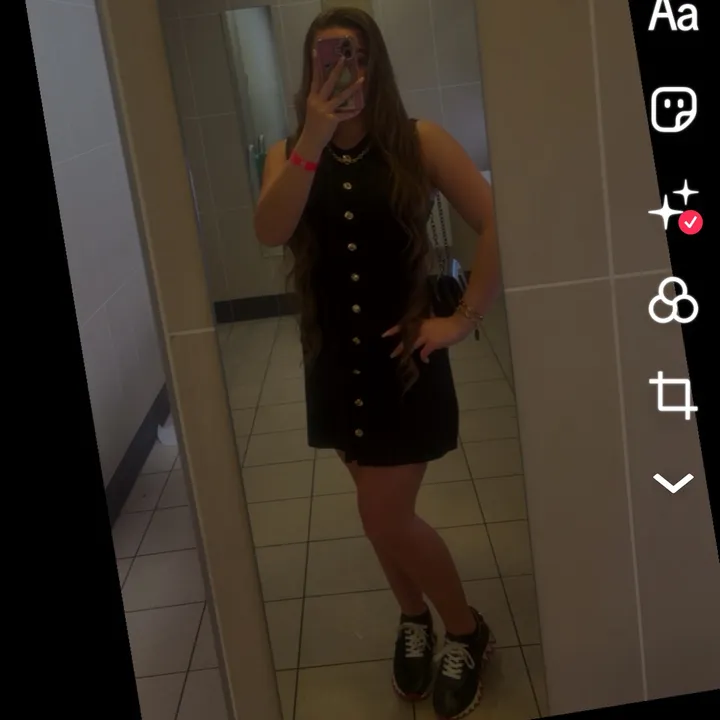@tamzin_king
