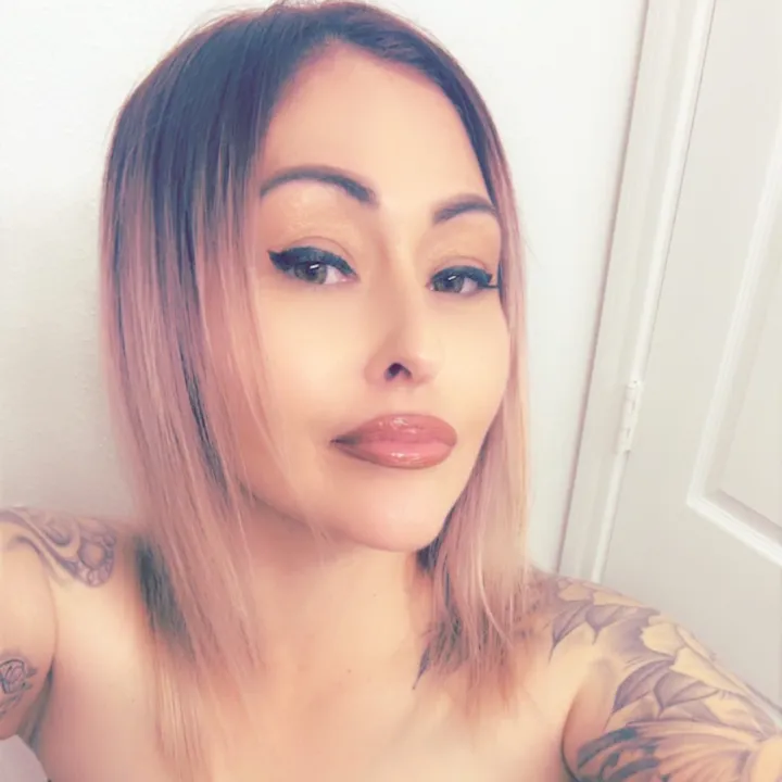 @htxprettyeyez