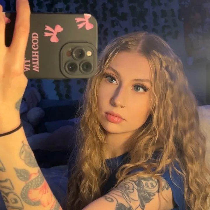 @brookelogan2