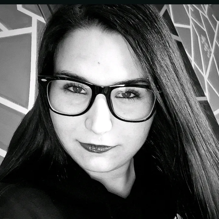 @lily.dead_inside
