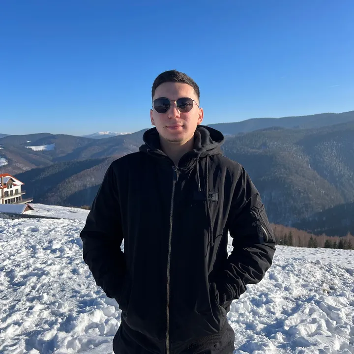 valchizanadrian