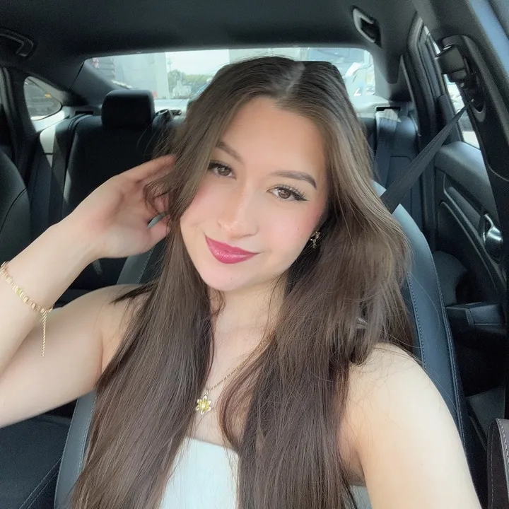 @haleybubz