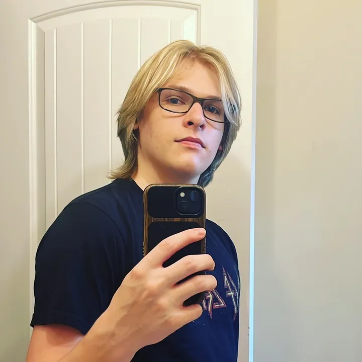 @p4tr0ll3r