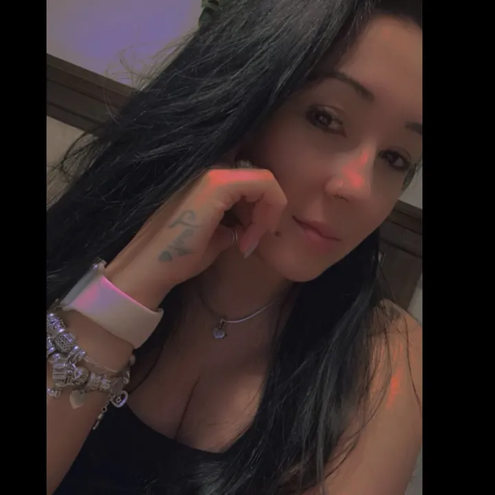 nailsby_mayra_