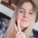@daynawrites