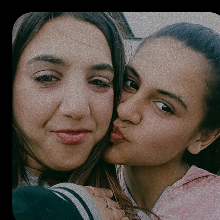 robertalivia14