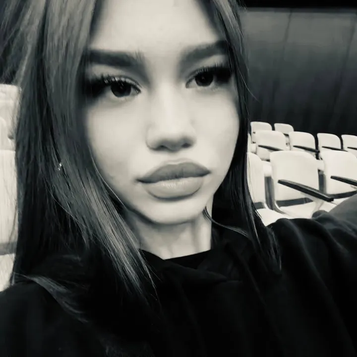 alinkaawwxx
