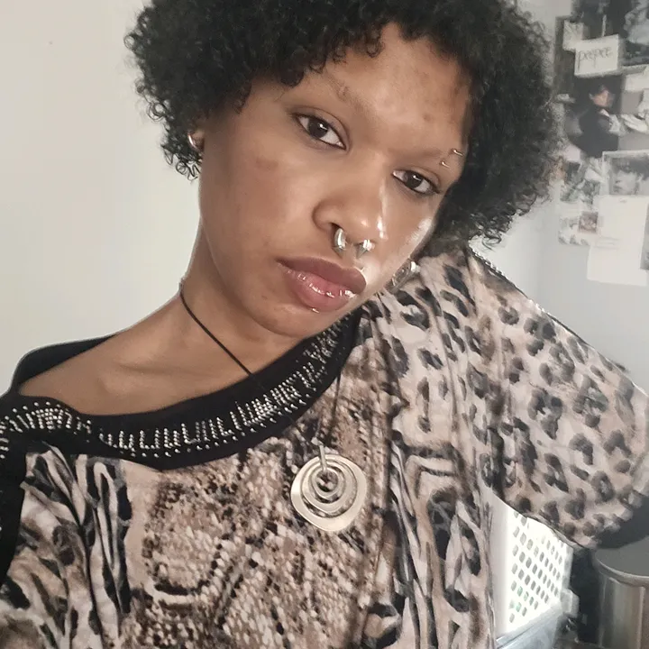 @cheriethrill