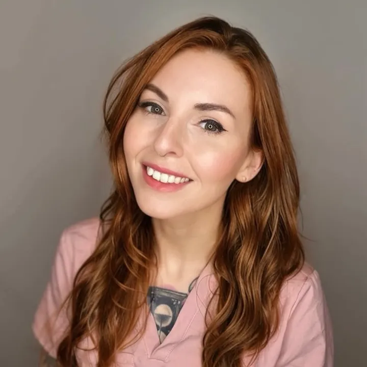 @the.pixel.nurse