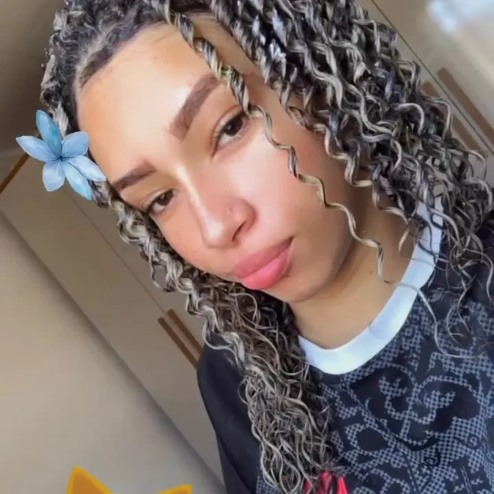 @vanessabgab