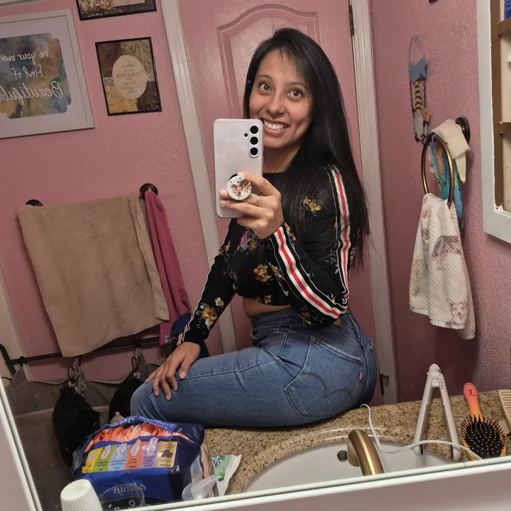@amychavez13