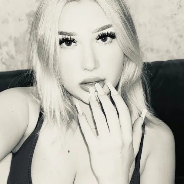 @cr1sstinaa