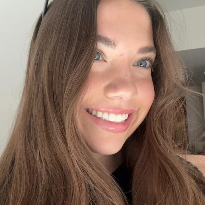 @chloelapinta