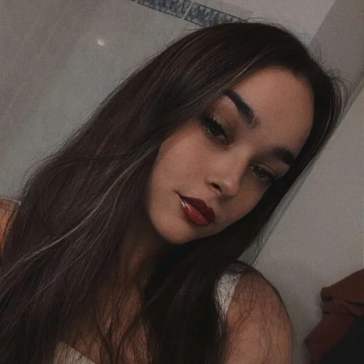 @malauriefitau
