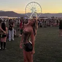 @elleschuppann